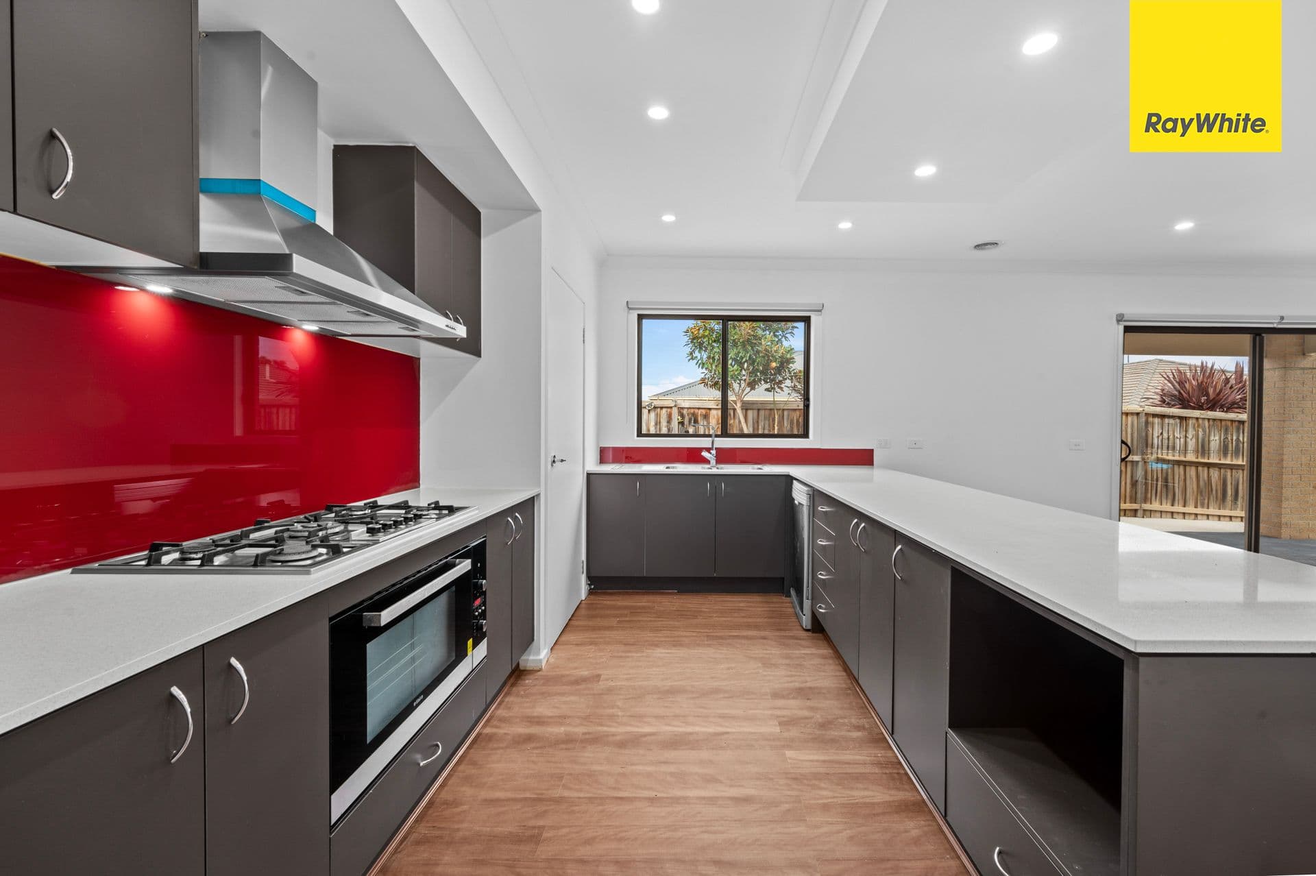 16 Mourne Street, WEIR VIEWS VIC 3338, Weir Views - Thumbnail 4
