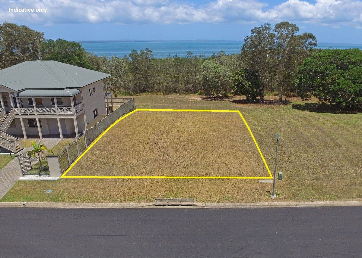 22 Foreshore Drive, Urangan QLD 4655, Urangan - Thumbnail 3