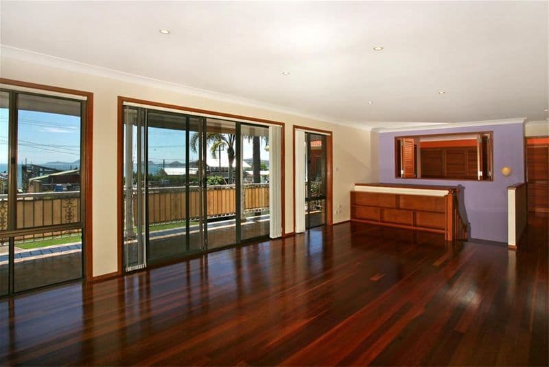 17 Hovea Street, Everton Hills, Everton Hills - Thumbnail 3
