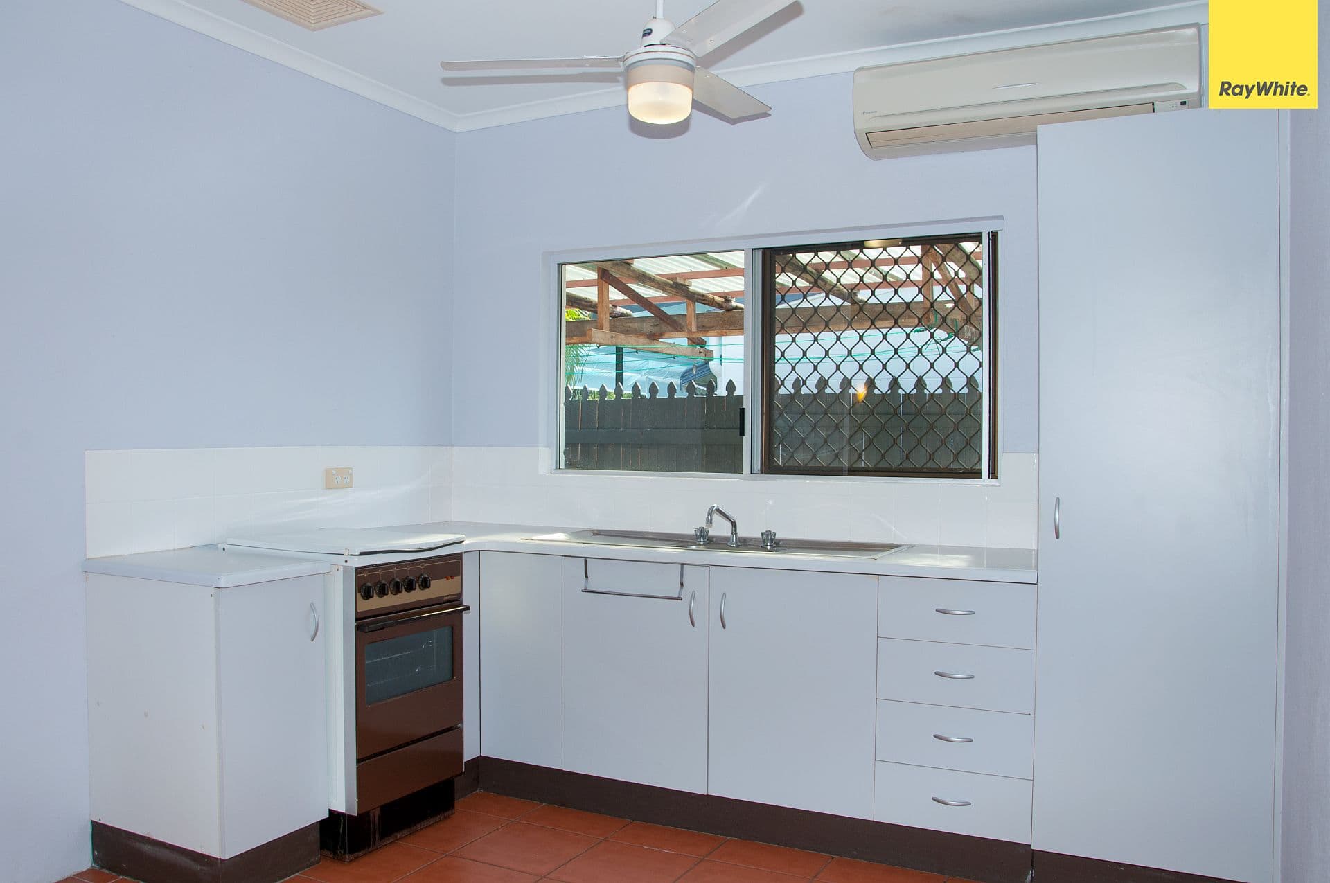 61 Periwinkle Avenue, Trinity Beach QLD 4879, Trinity Beach - Thumbnail 5