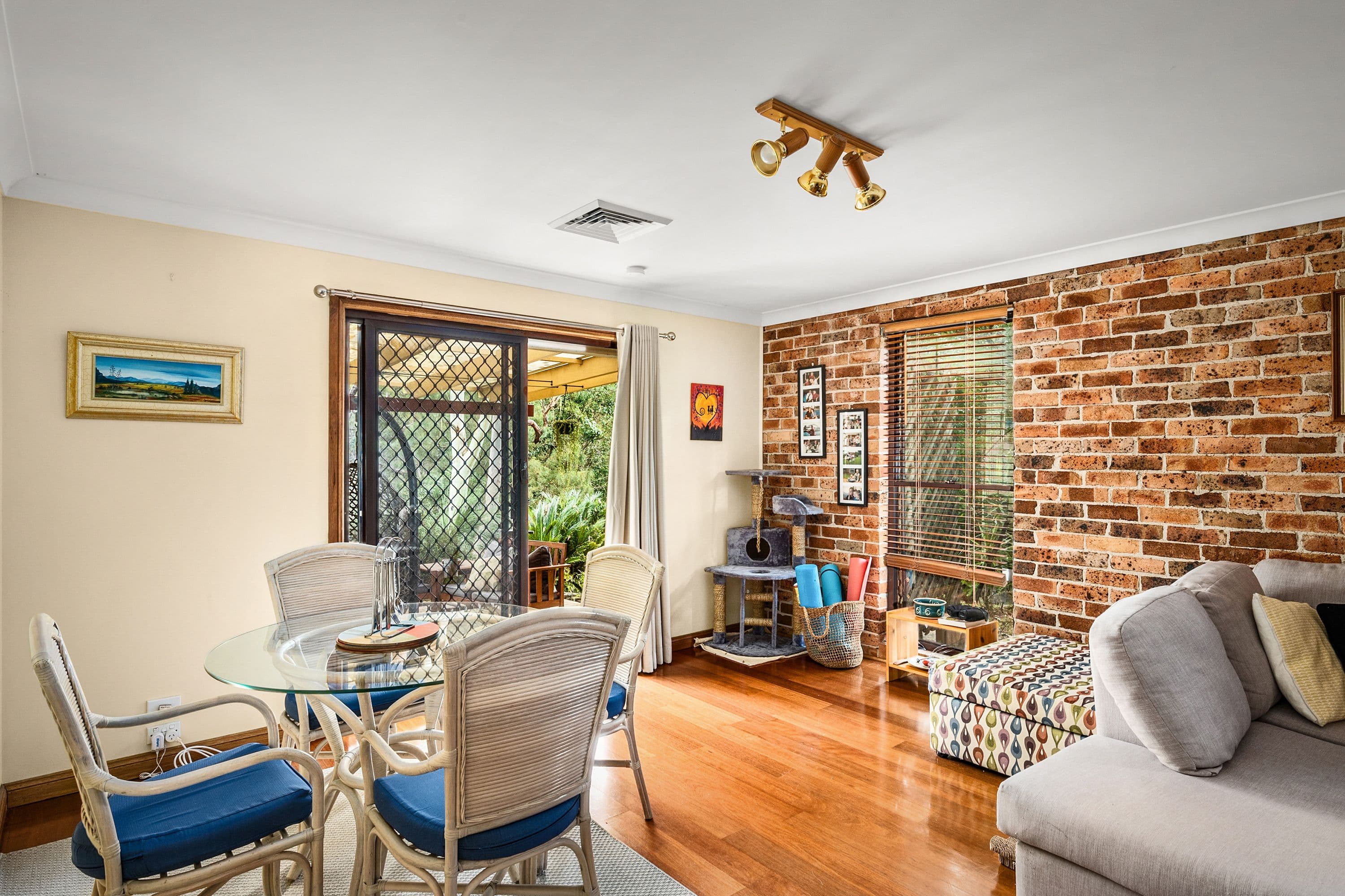42 Galahad Crescent, Castle Hill NSW 2154, Castle Hill - Thumbnail 4