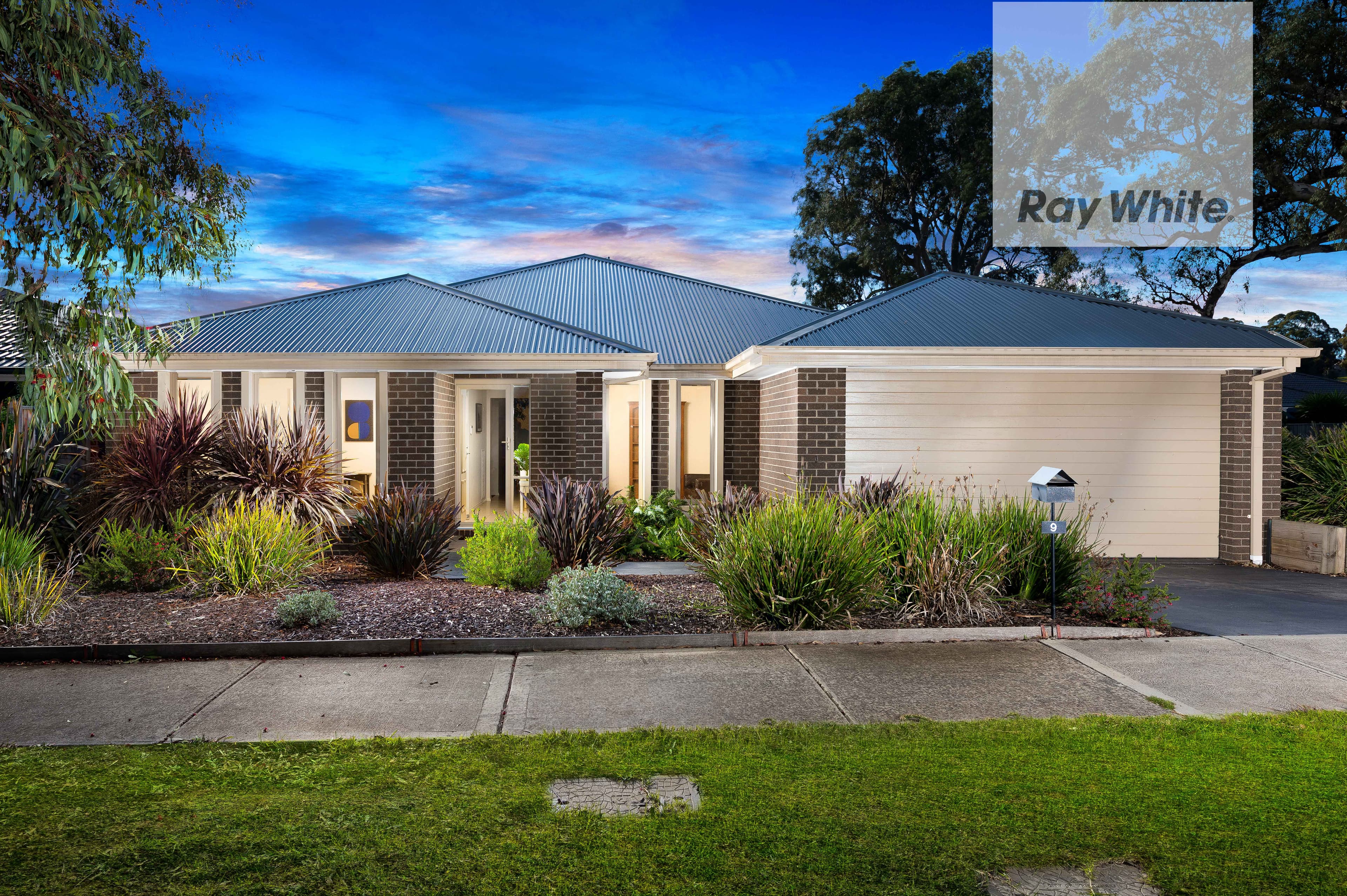 9 Senecio Drive, Doreen VIC 3754, Doreen - Image 1