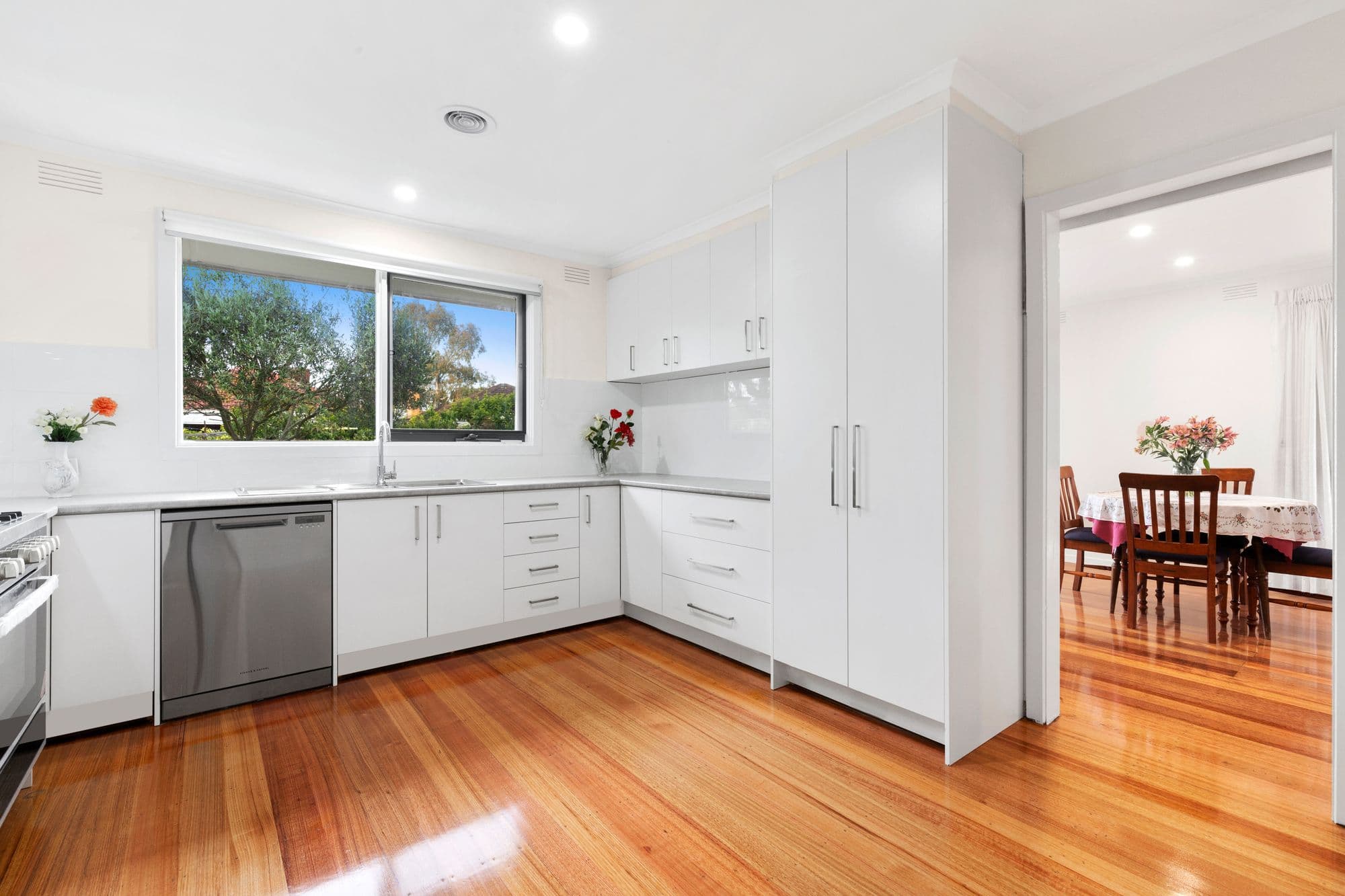 21 Worthing Avenue, Burwood East VIC 3151, Burwood East - Thumbnail 5