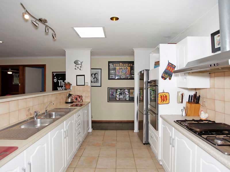 6 Jeffrey Court, CLAYTON SOUTH, VIC, 3169, Clayton South - Thumbnail 3