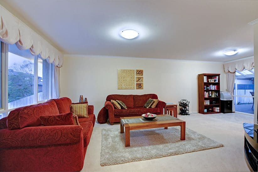 9 Kookaburra Walk, SOUTH MORANG VIC 3752, South Morang - Thumbnail 2