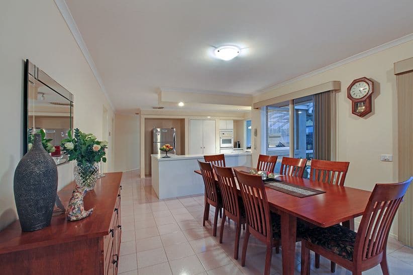 9 Kookaburra Walk, SOUTH MORANG VIC 3752, South Morang - Thumbnail 5