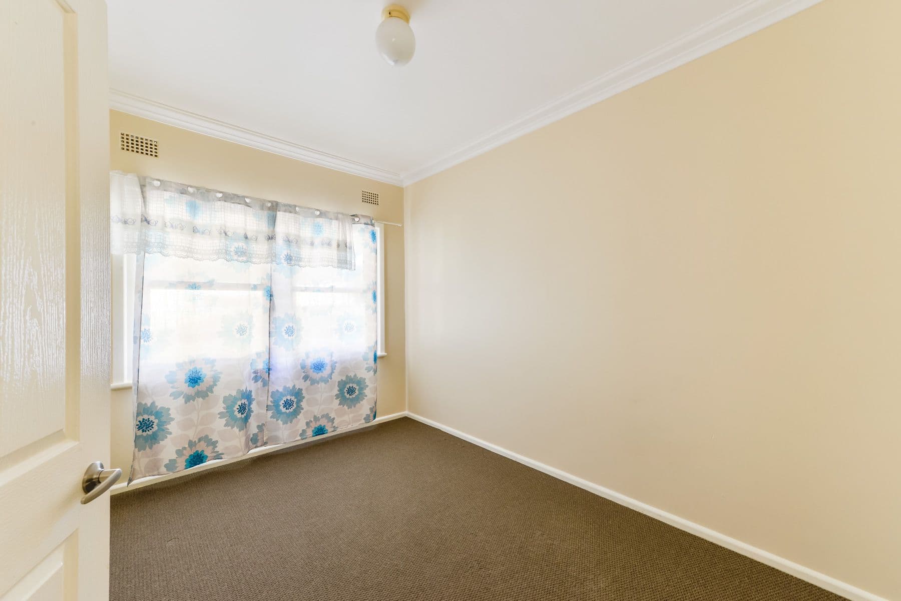 12 Churchill Street, Tamworth NSW 2340, South Tamworth - Thumbnail 8