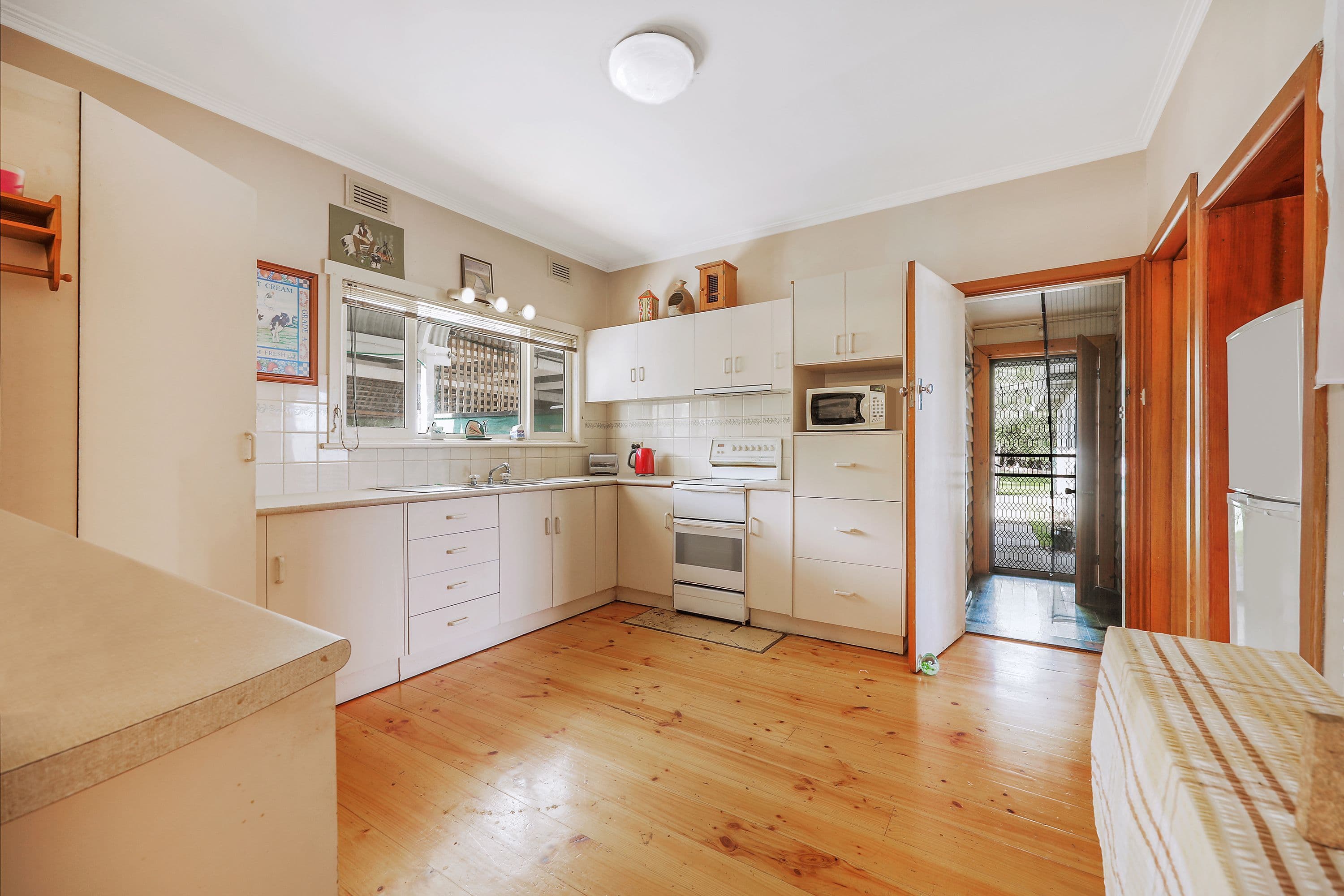 56 Barrett Street, Timboon VIC 3268, Timboon - Thumbnail 3