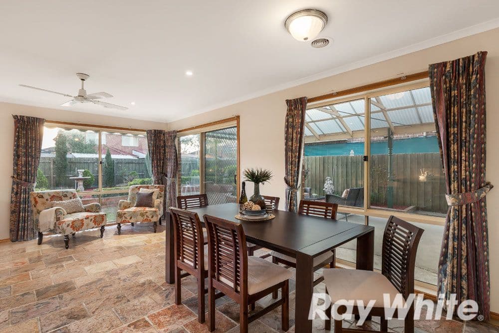 6 Waiora Close, Wantirna South VIC 3152, Wantirna South - Thumbnail 5