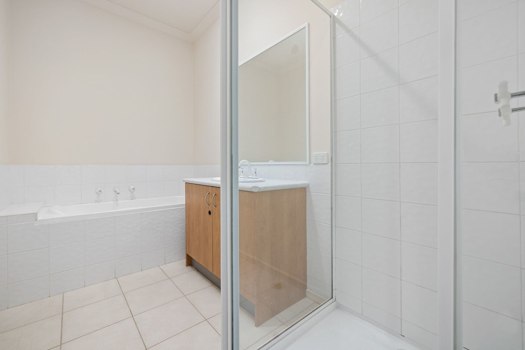 212 Shaws Road, Werribee VIC 3030, Werribee - Thumbnail 8