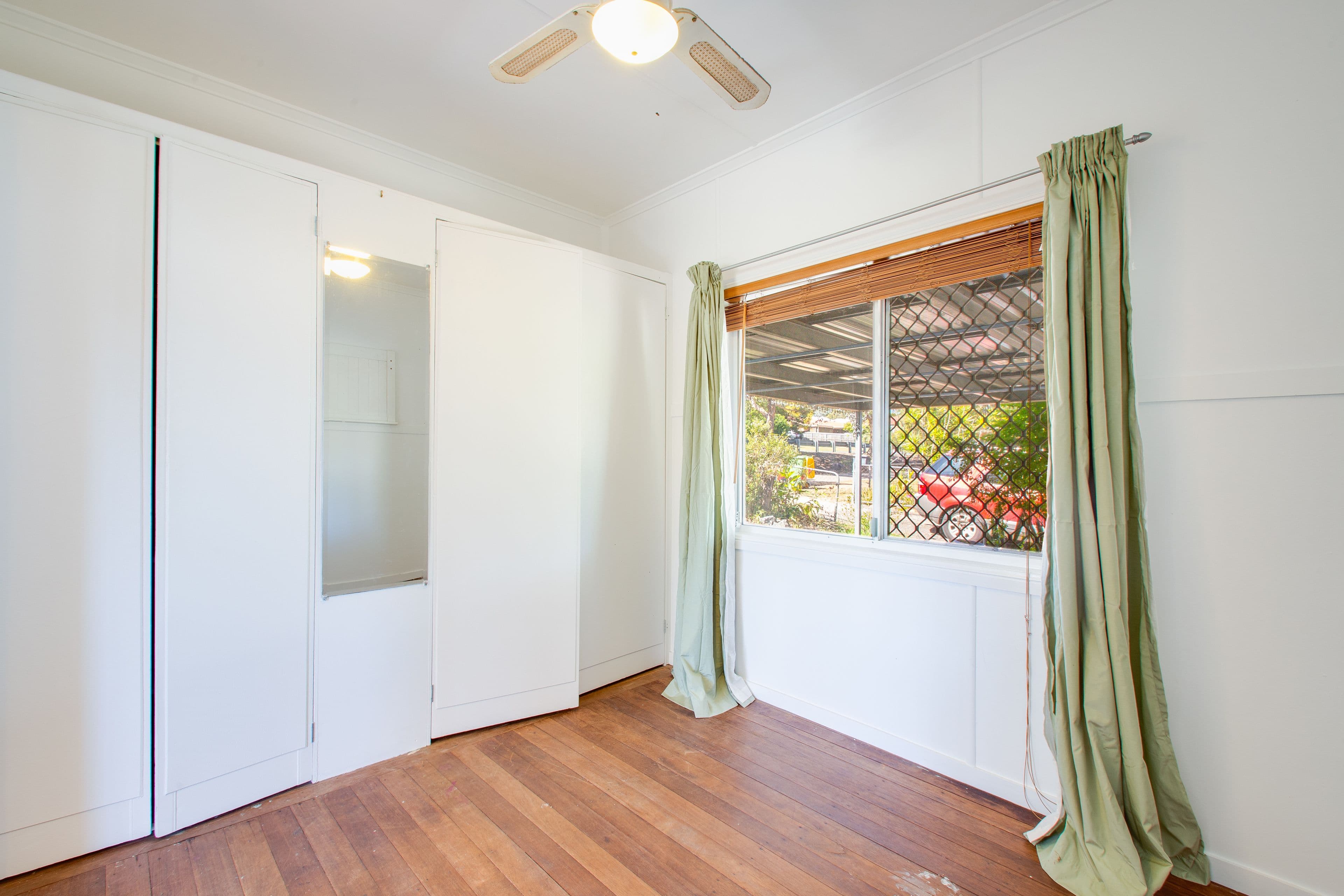 229 Warwick Road, Churchill QLD 4305, Churchill - Thumbnail 4