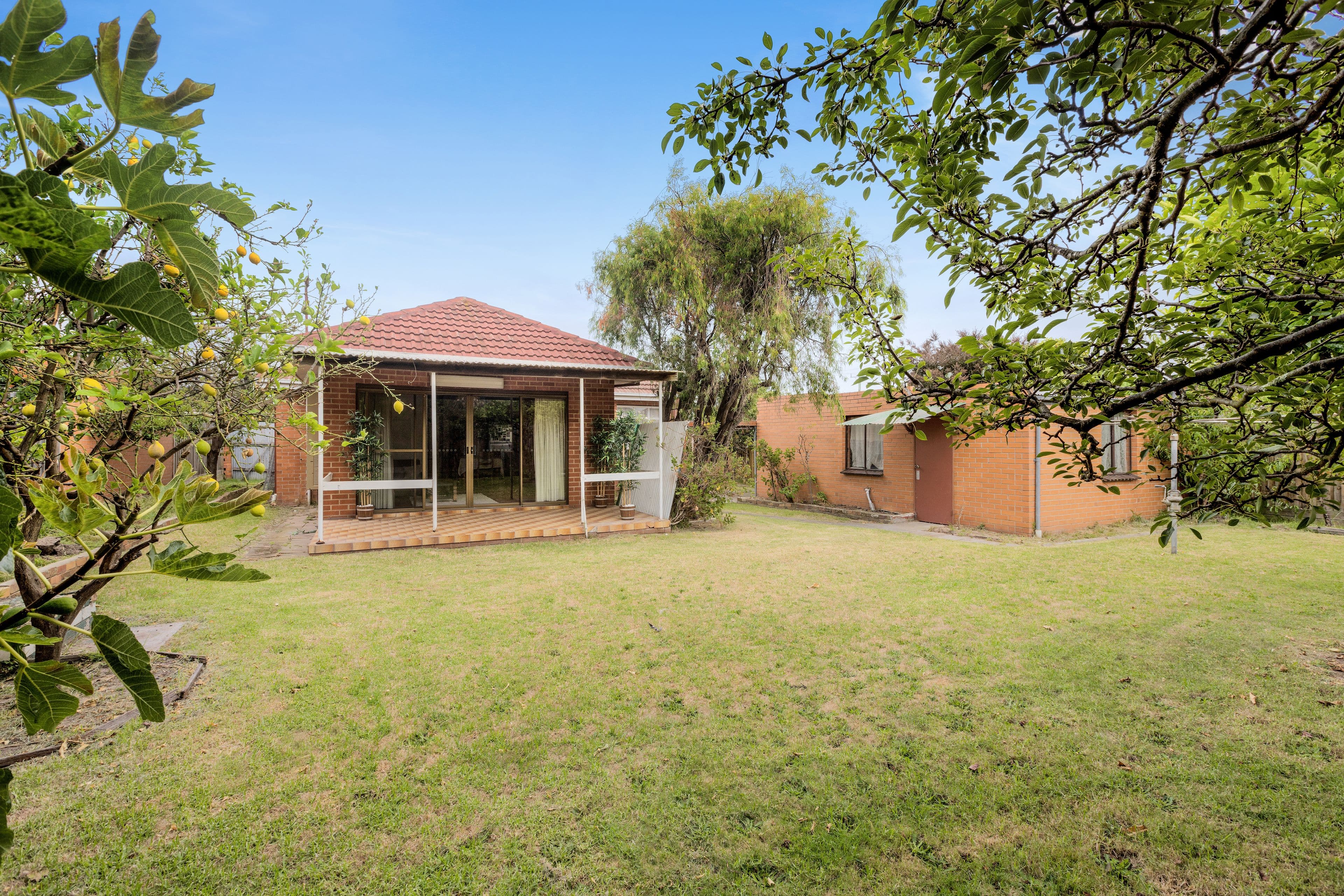 7 Deakin Street, Bentleigh East VIC 3165, Bentleigh East - Thumbnail 2