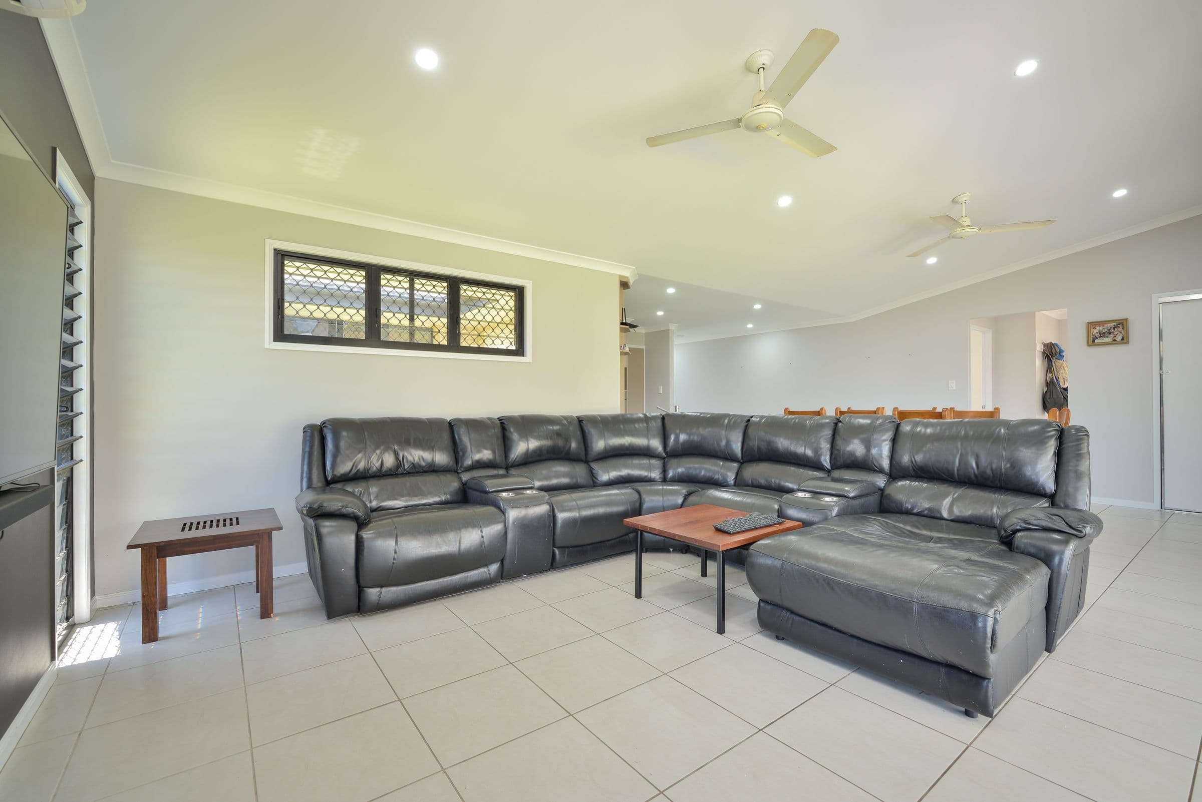 15 Victoria Avenue, Glen Eden QLD 4680, Glen Eden - Thumbnail 6