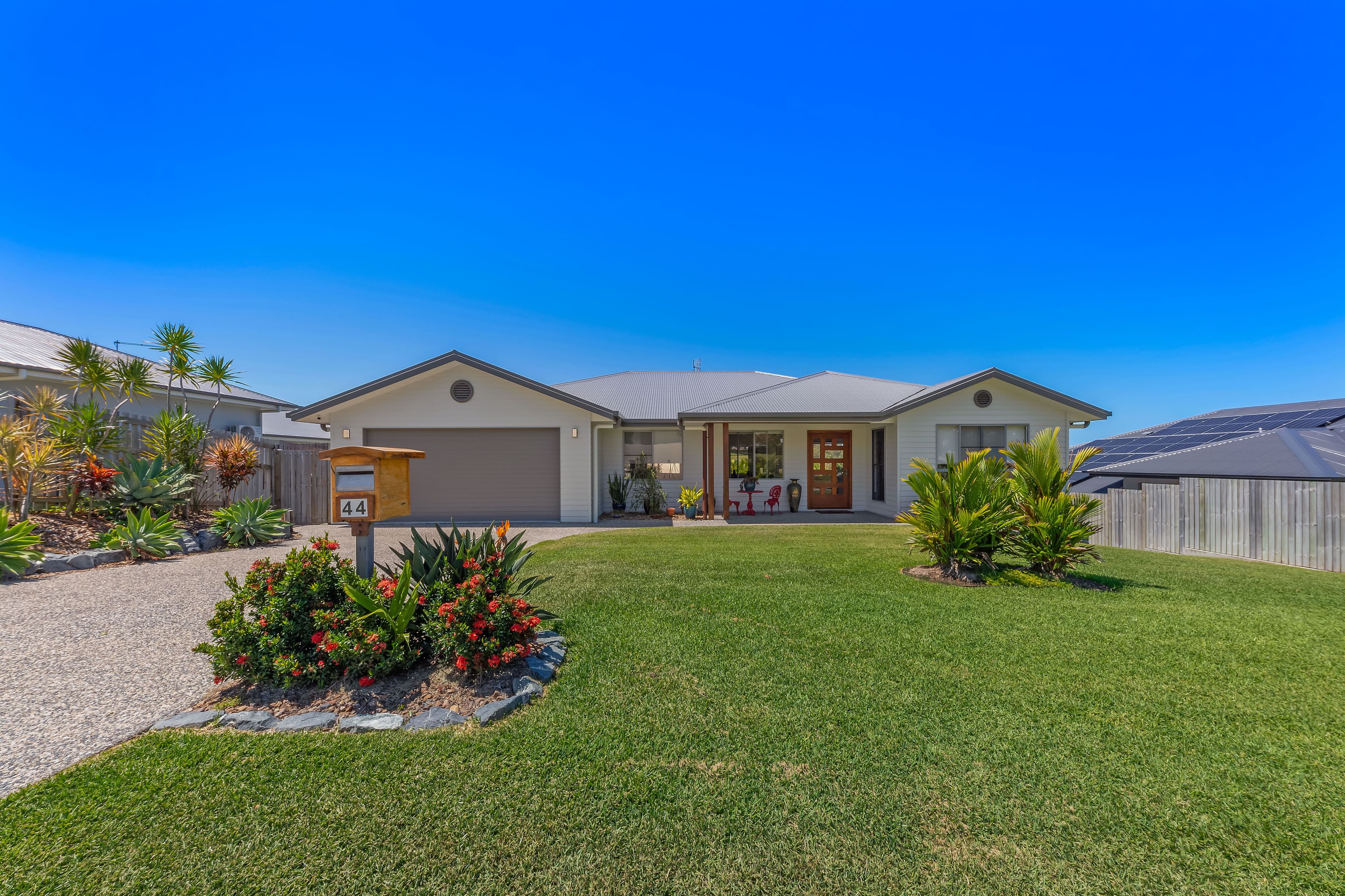 44 Beames Crescent, Cannon Valley QLD 4800, Cannon Valley - Thumbnail 2