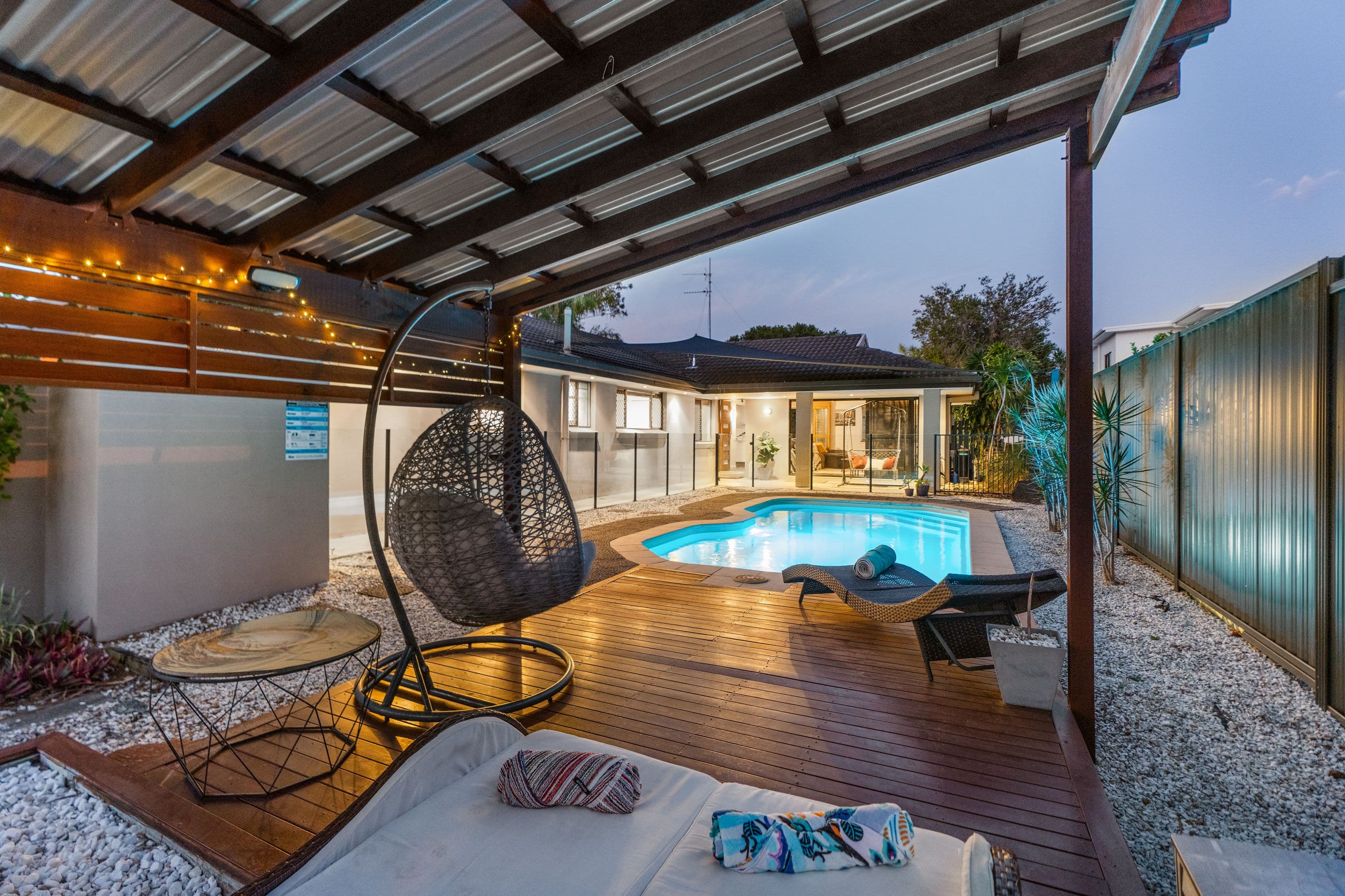 3 Manakin Avenue, Burleigh Waters QLD 4220, Burleigh Waters - Thumbnail 4