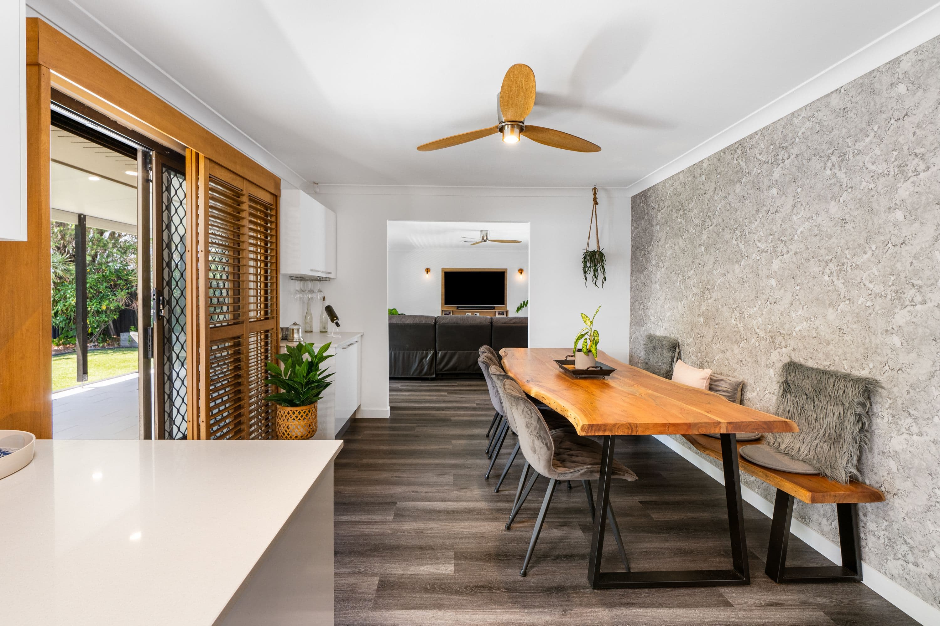 3 Manakin Avenue, Burleigh Waters QLD 4220, Burleigh Waters - Thumbnail 5