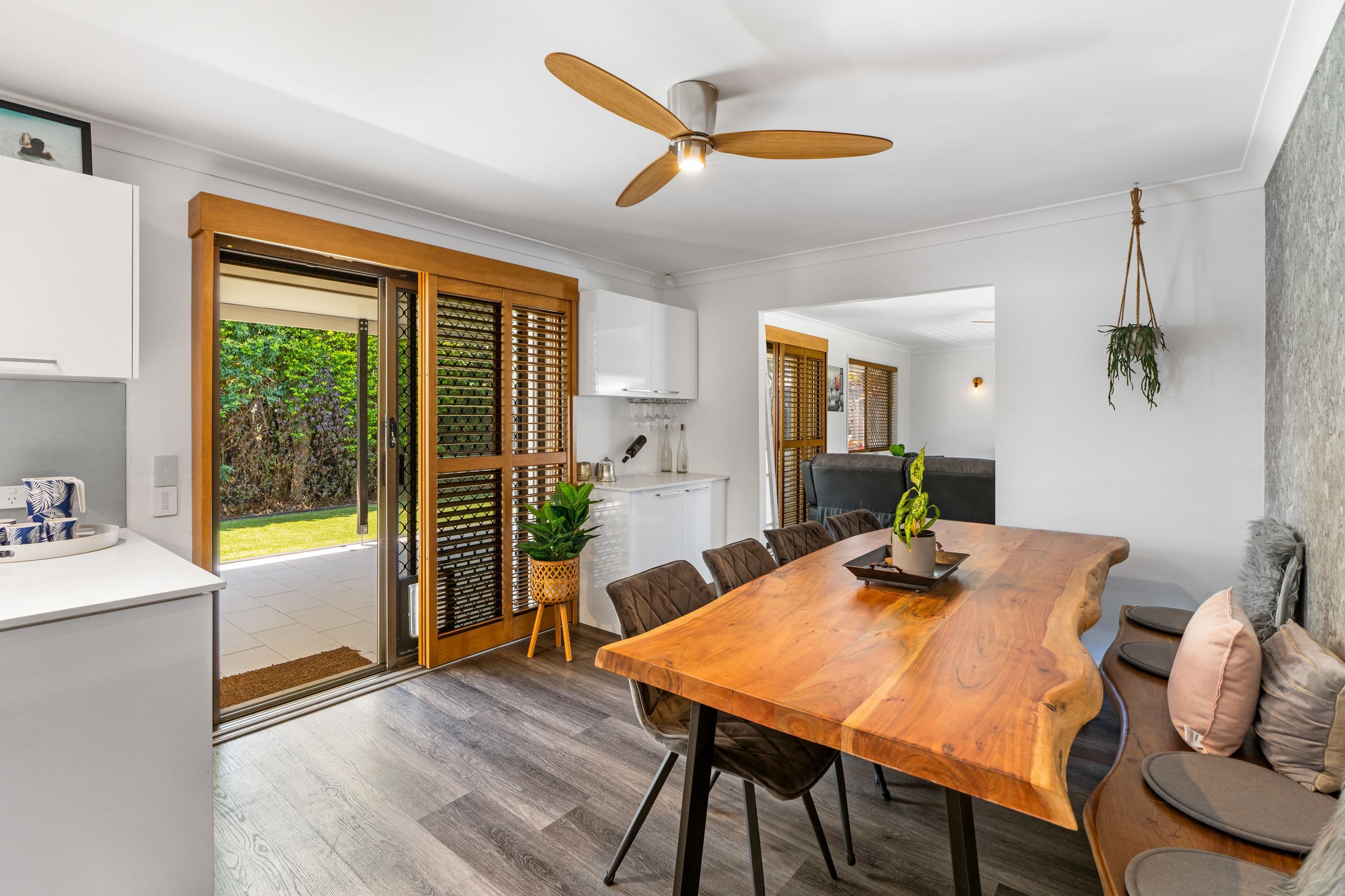 3 Manakin Avenue, Burleigh Waters QLD 4220, Burleigh Waters - Thumbnail 7