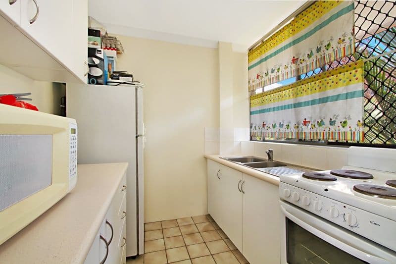 19 Durham Street, ST LUCIA QLD 4067, St Lucia - Thumbnail 3