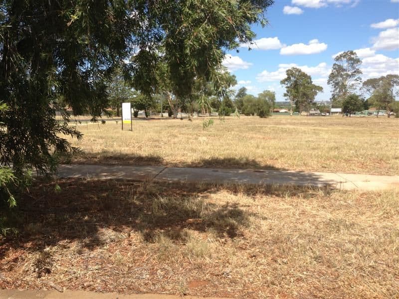 18 Linda Drive, DUBBO NSW 2830, Dubbo - Image 1