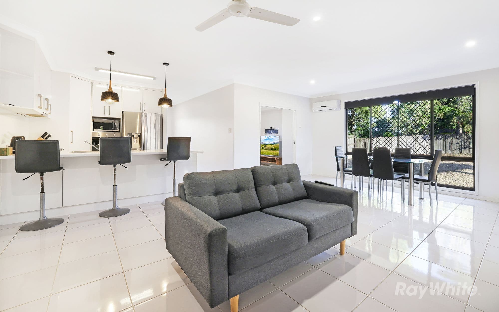 12 Spinnaker Boulevard, Innes Park QLD 4670, Innes Park - Thumbnail 7
