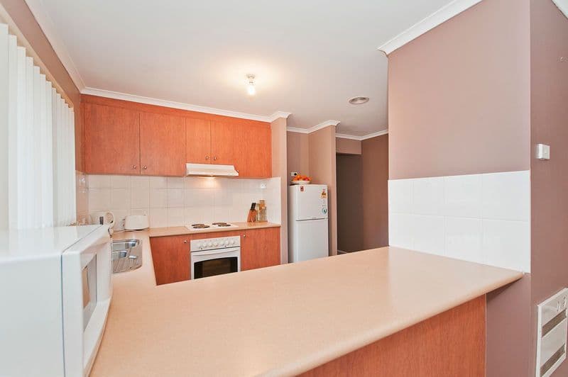3 Ritchie Place, QUEANBEYAN WEST NSW 2620, Queanbeyan West - Thumbnail 5