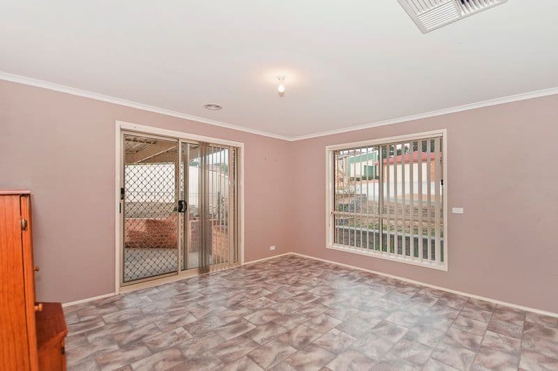 3 Ritchie Place, QUEANBEYAN WEST NSW 2620, Queanbeyan West - Thumbnail 8