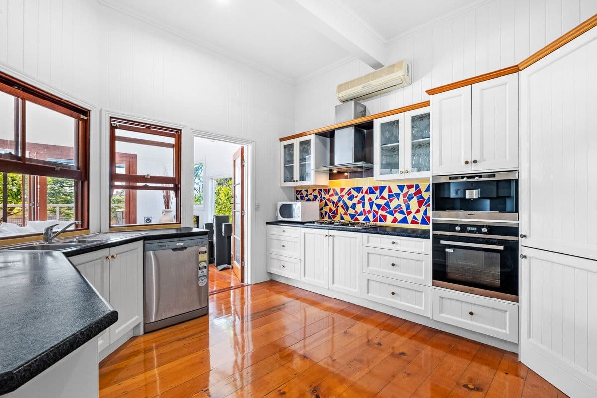36 Vine Street, Stones Corner QLD 4120, Stones Corner - Thumbnail 4