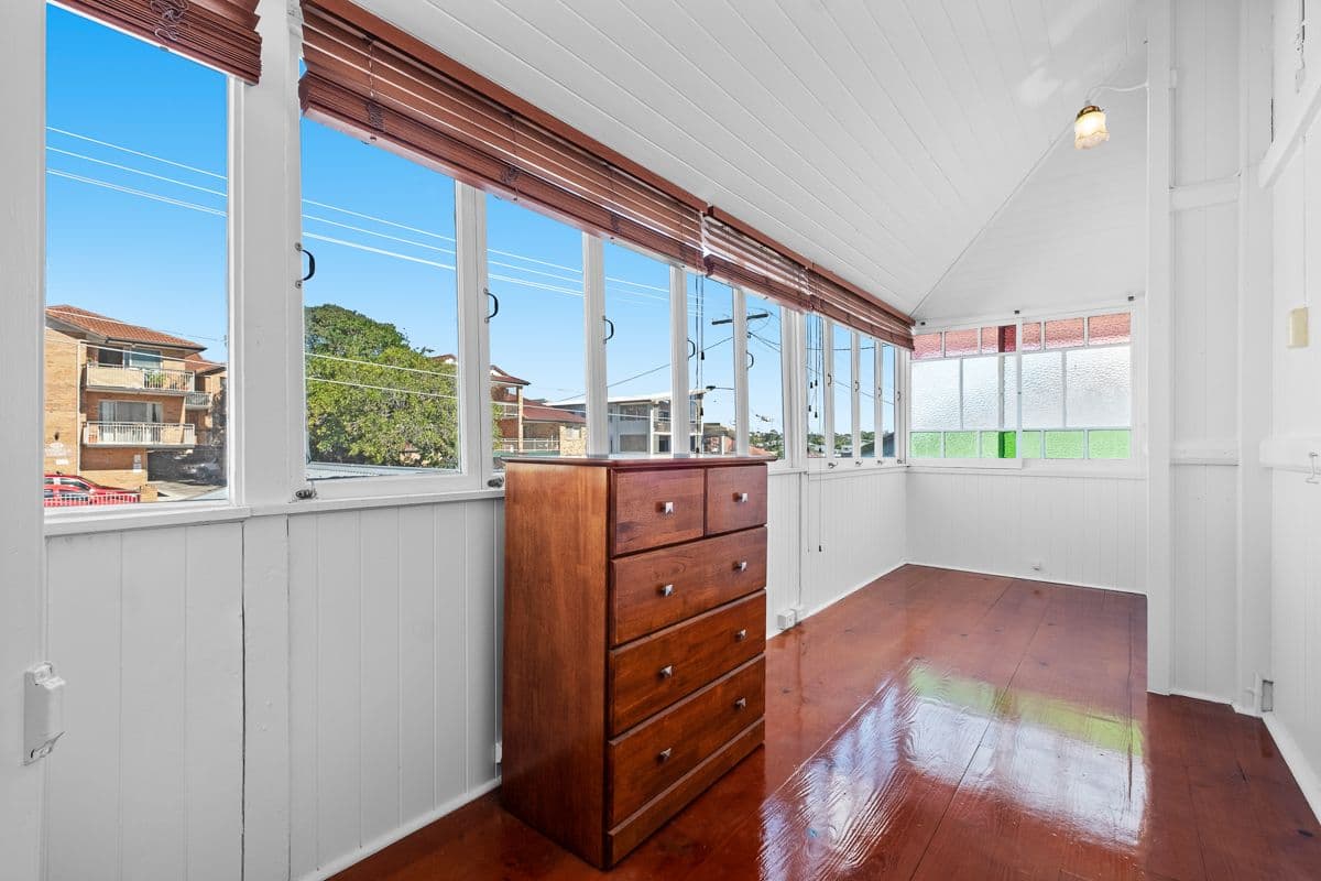 36 Vine Street, Stones Corner QLD 4120, Stones Corner - Thumbnail 5
