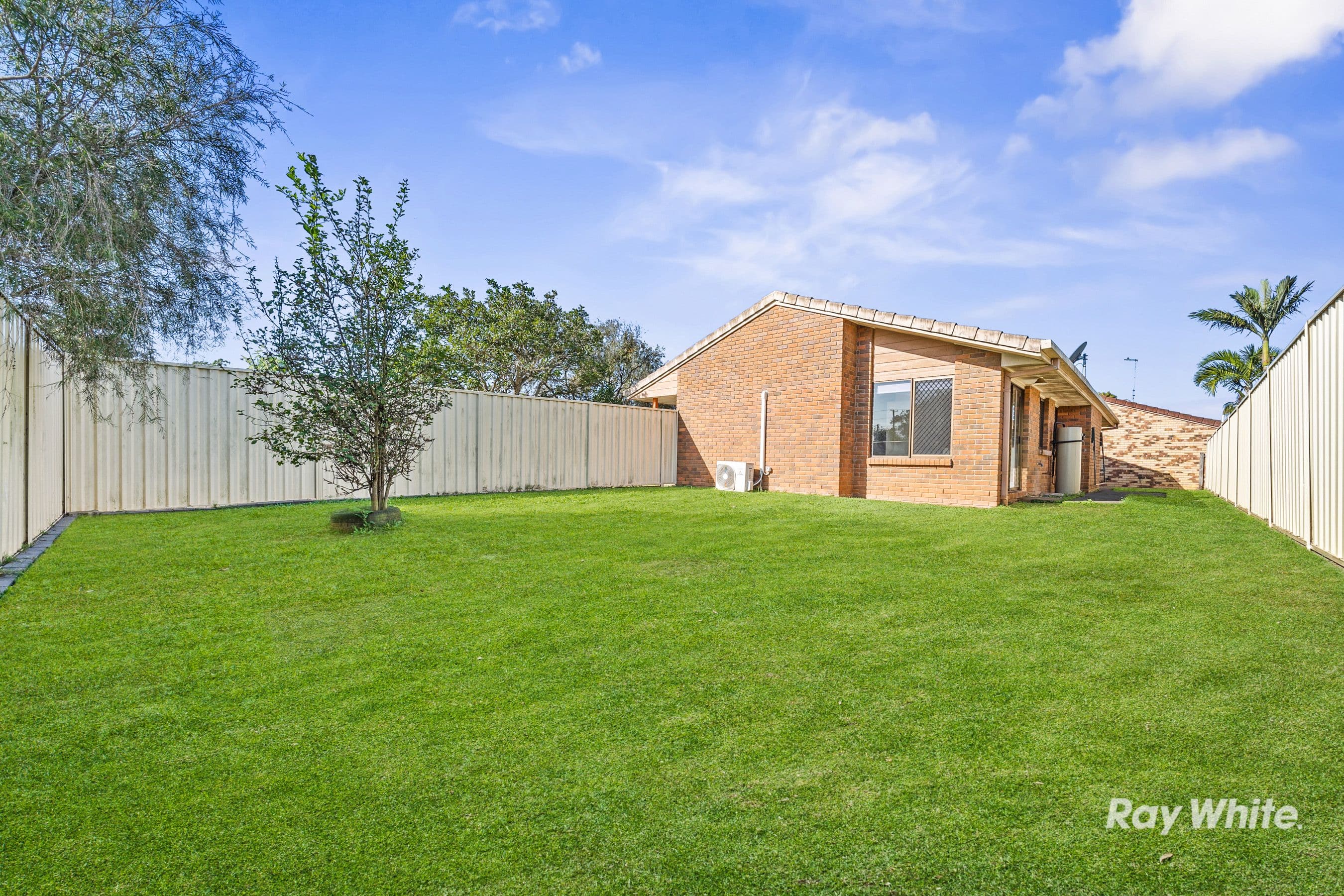 2 Lindner Close, Eagleby QLD 4207, Eagleby - Thumbnail 4