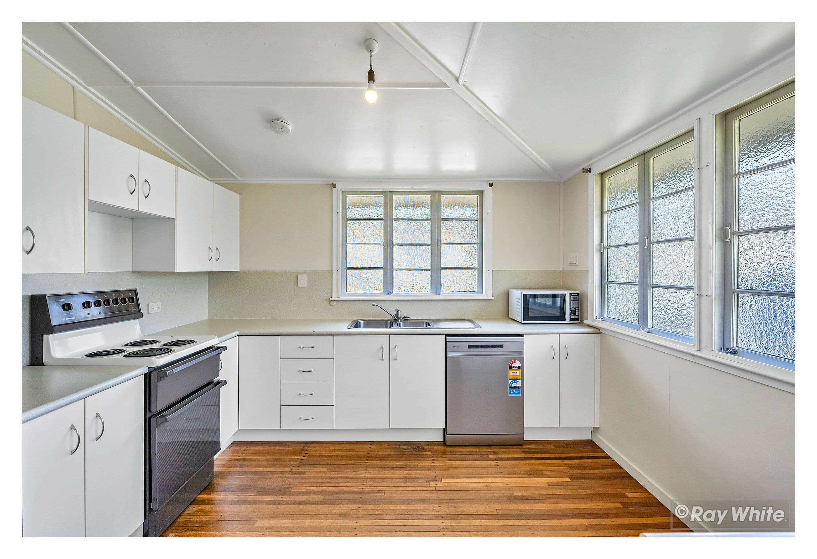 288 Dean Street, Berserker QLD 4701, Berserker - Thumbnail 3
