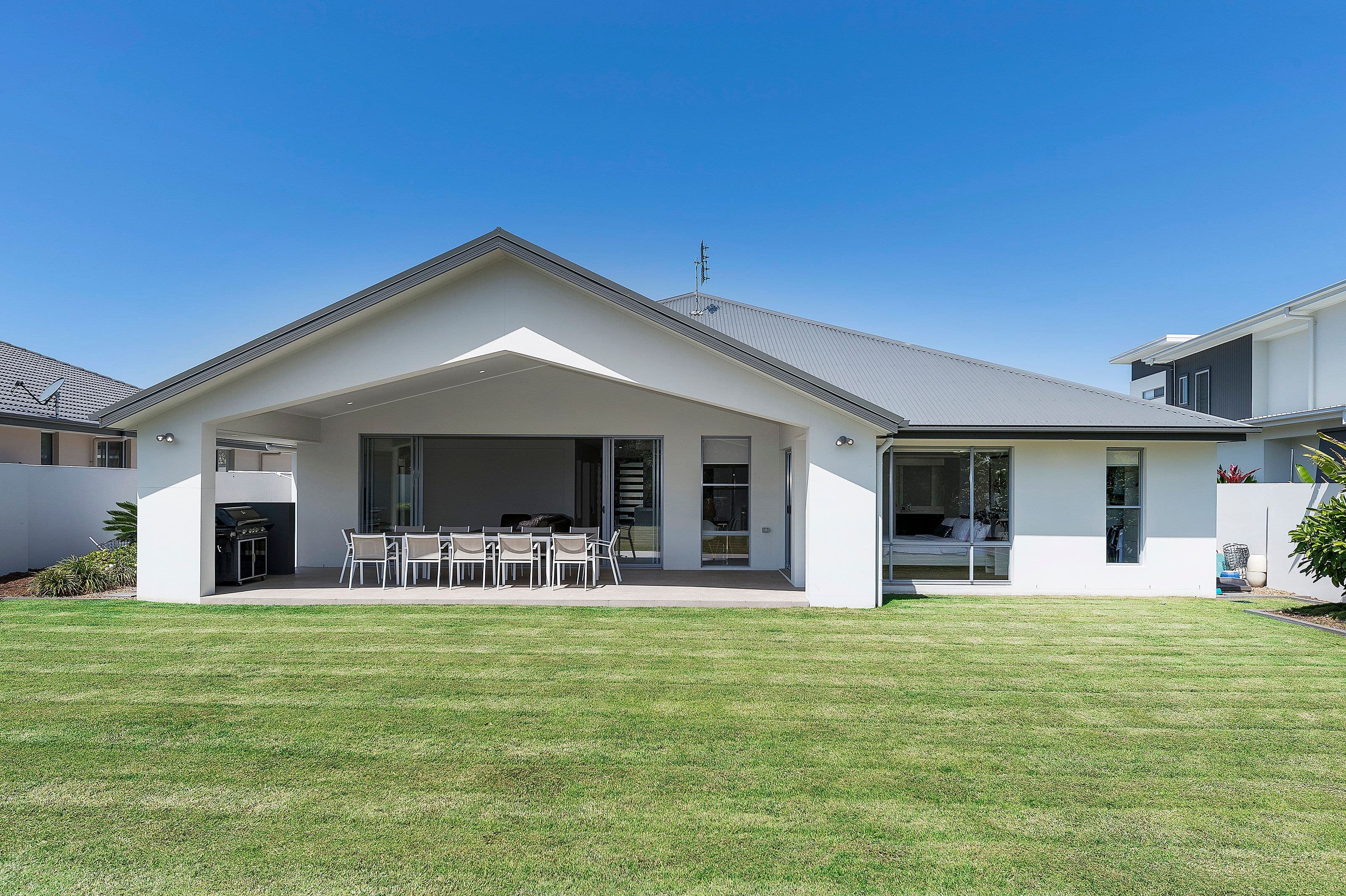 111 The Peninsula, Helensvale QLD 4212, Helensvale - Thumbnail 3