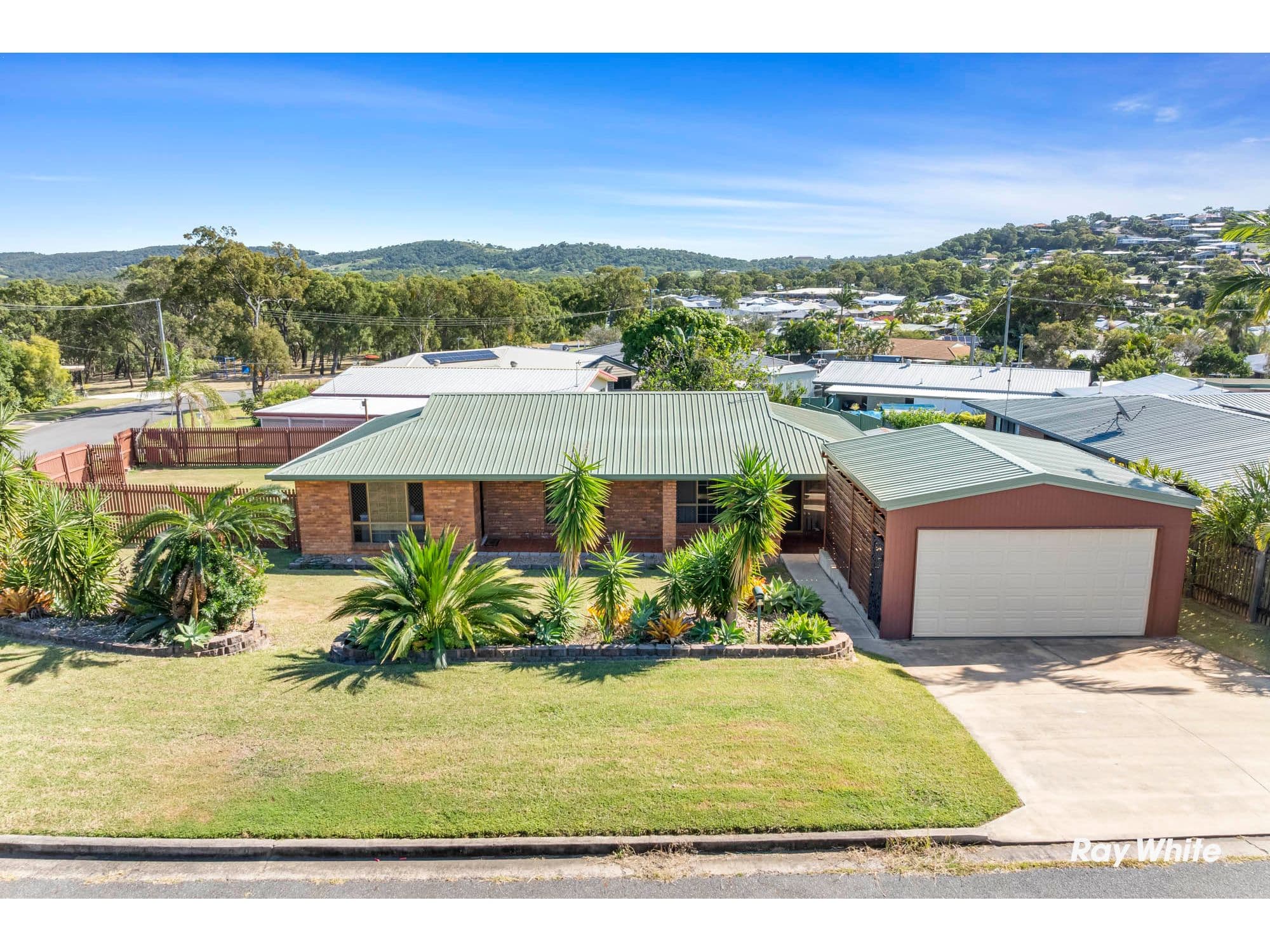 8 Housden Place, Taranganba QLD 4703, Taranganba - Image 1