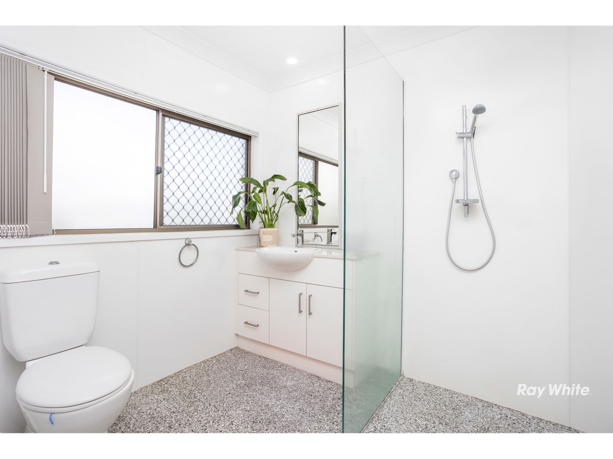 8 Housden Place, Taranganba QLD 4703, Taranganba - Thumbnail 8