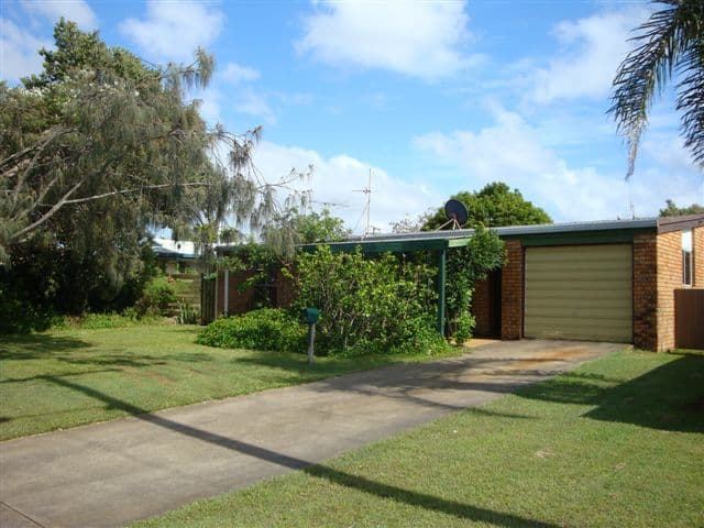 8 Lapoinya Crescent, WARANA QLD 4575, Warana - Thumbnail 2