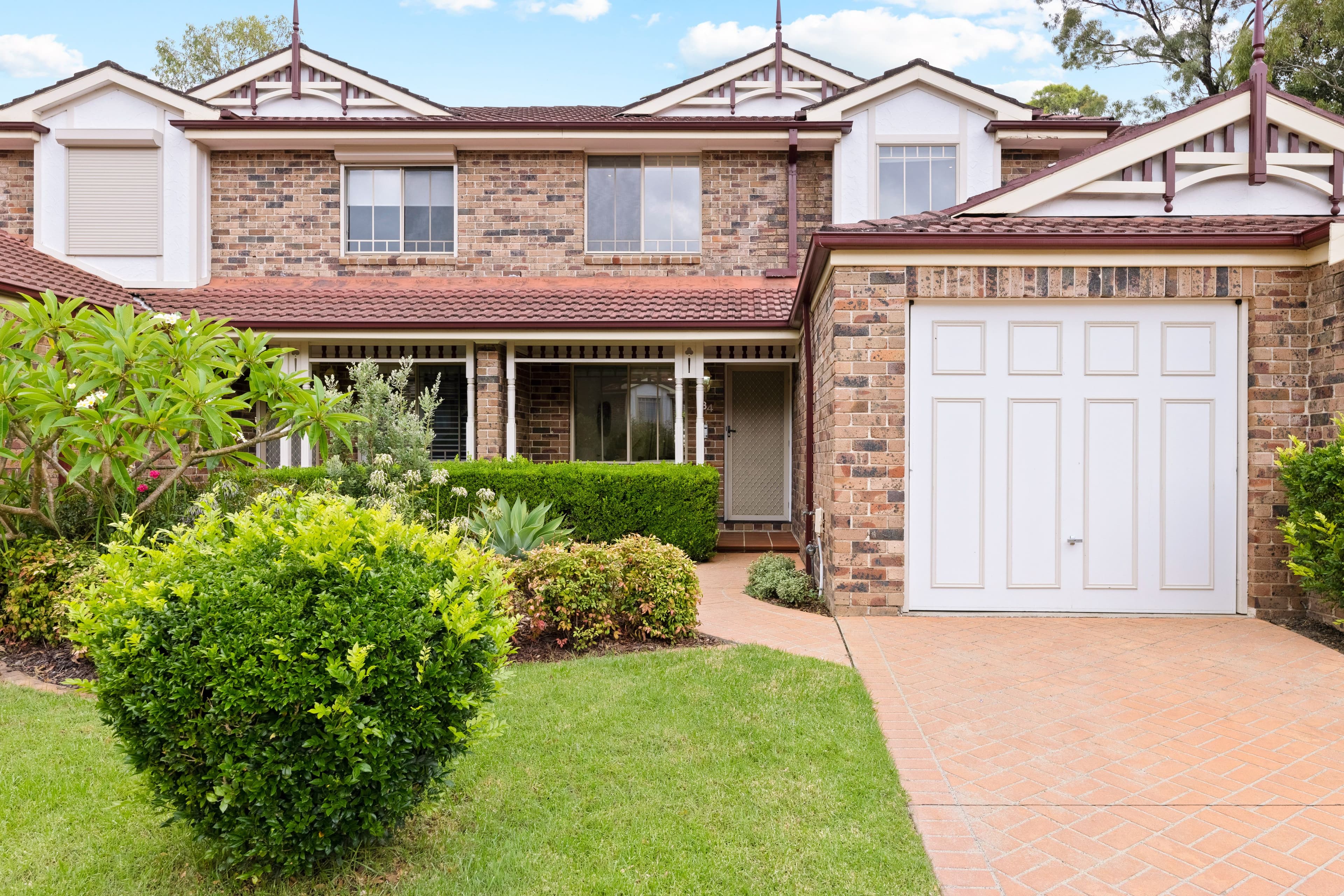 2 Schofield Place, Menai NSW 2234, Menai - Thumbnail 2