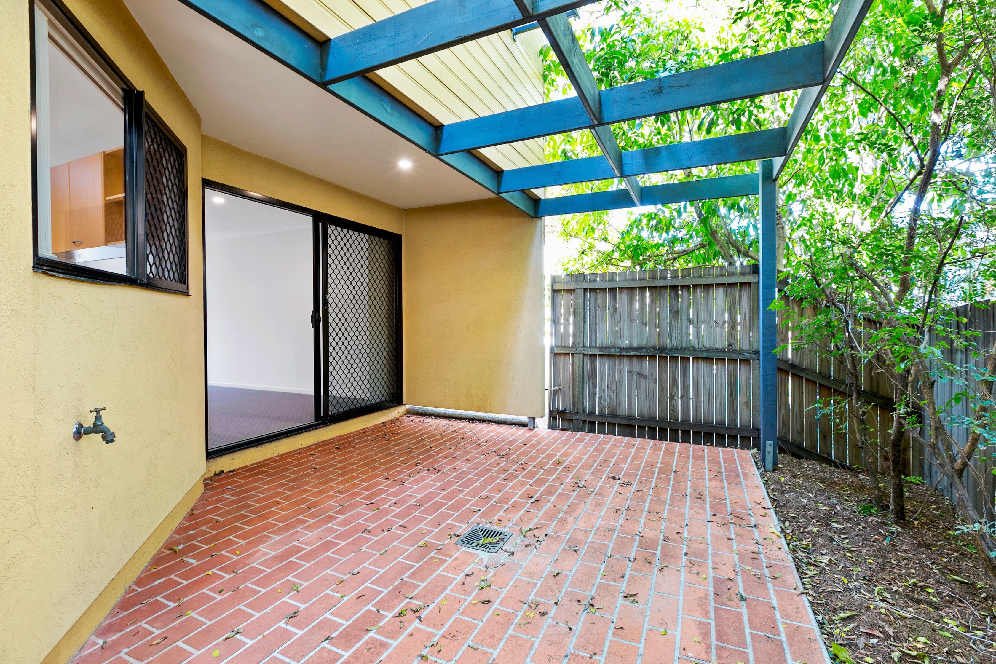 12 Lambton Street, Annerley QLD 4103, Annerley - Thumbnail 2