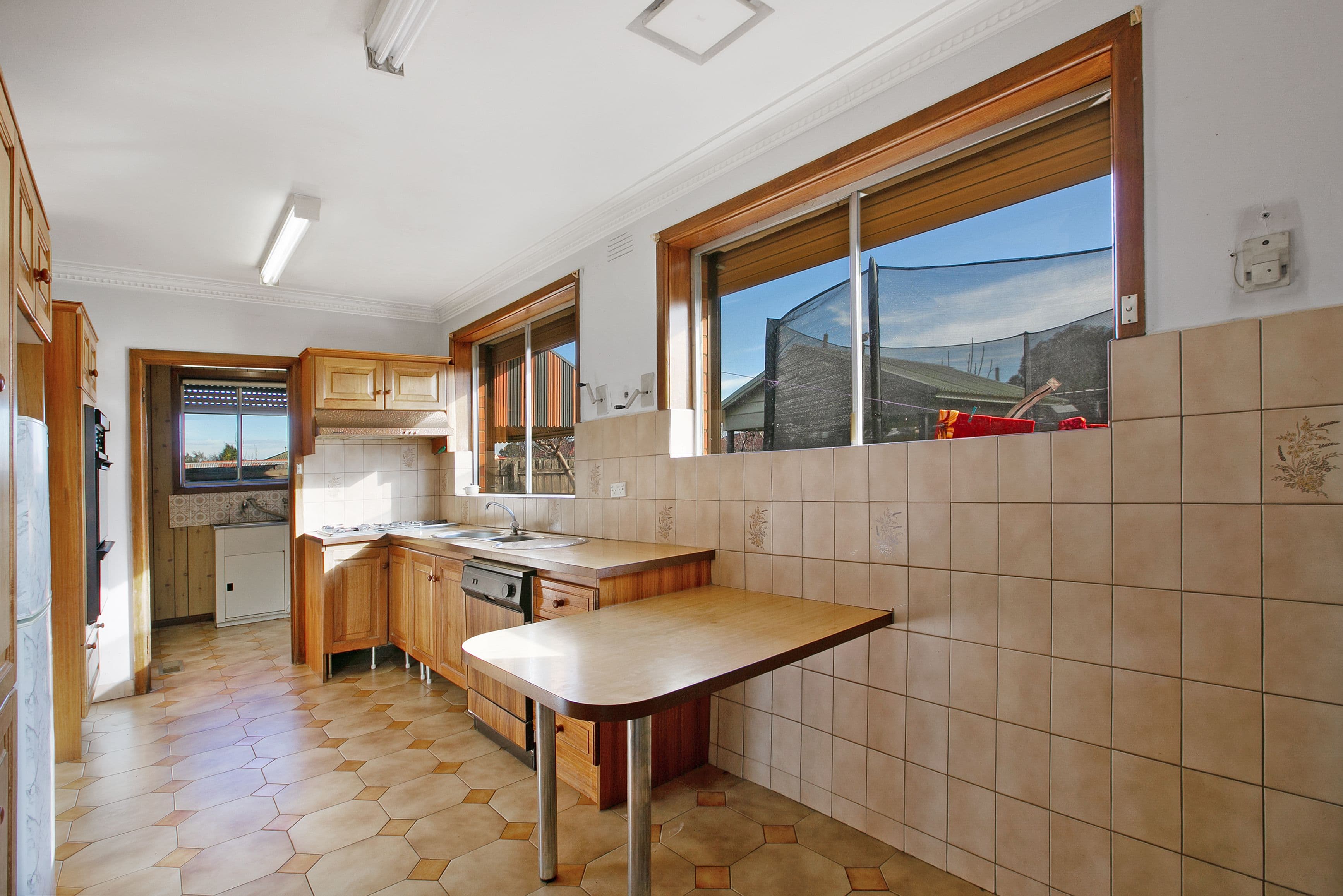 96 Curtin Avenue, Lalor VIC 3075, Lalor - Thumbnail 5
