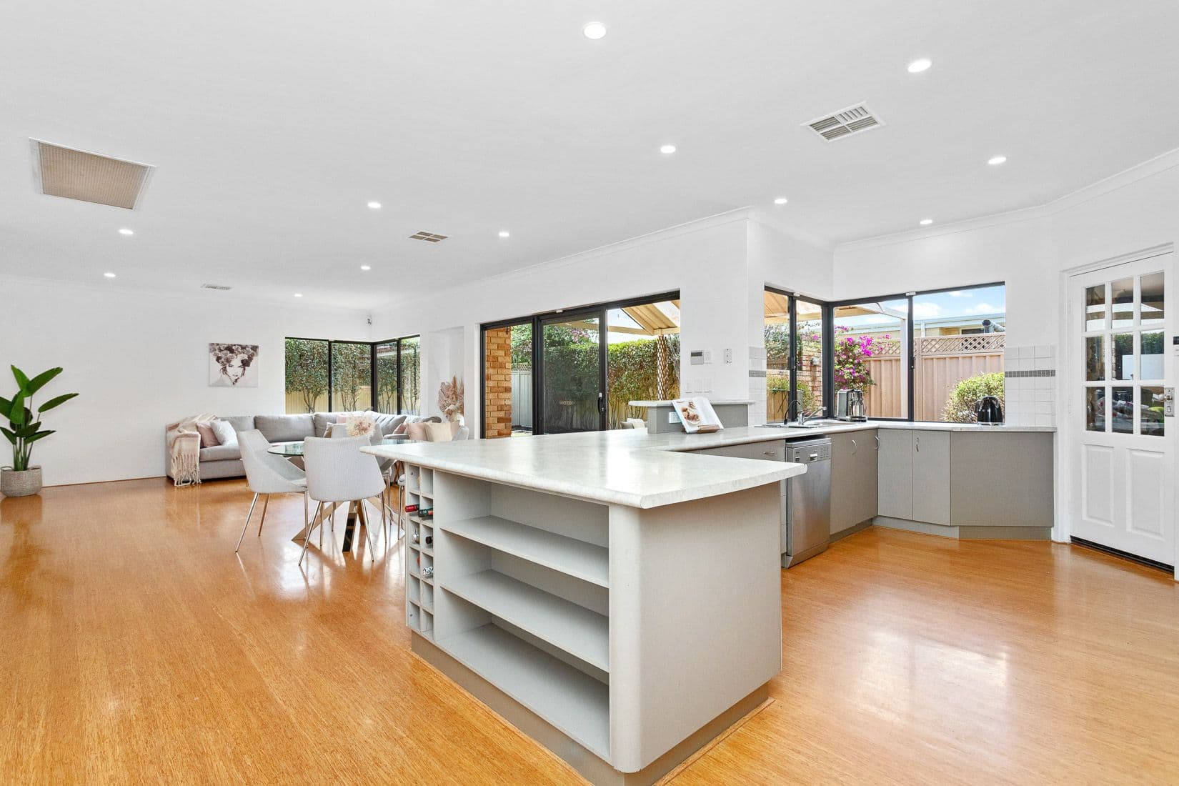 20 Dunlin Way, Gwelup WA 6018, Gwelup - Thumbnail 8