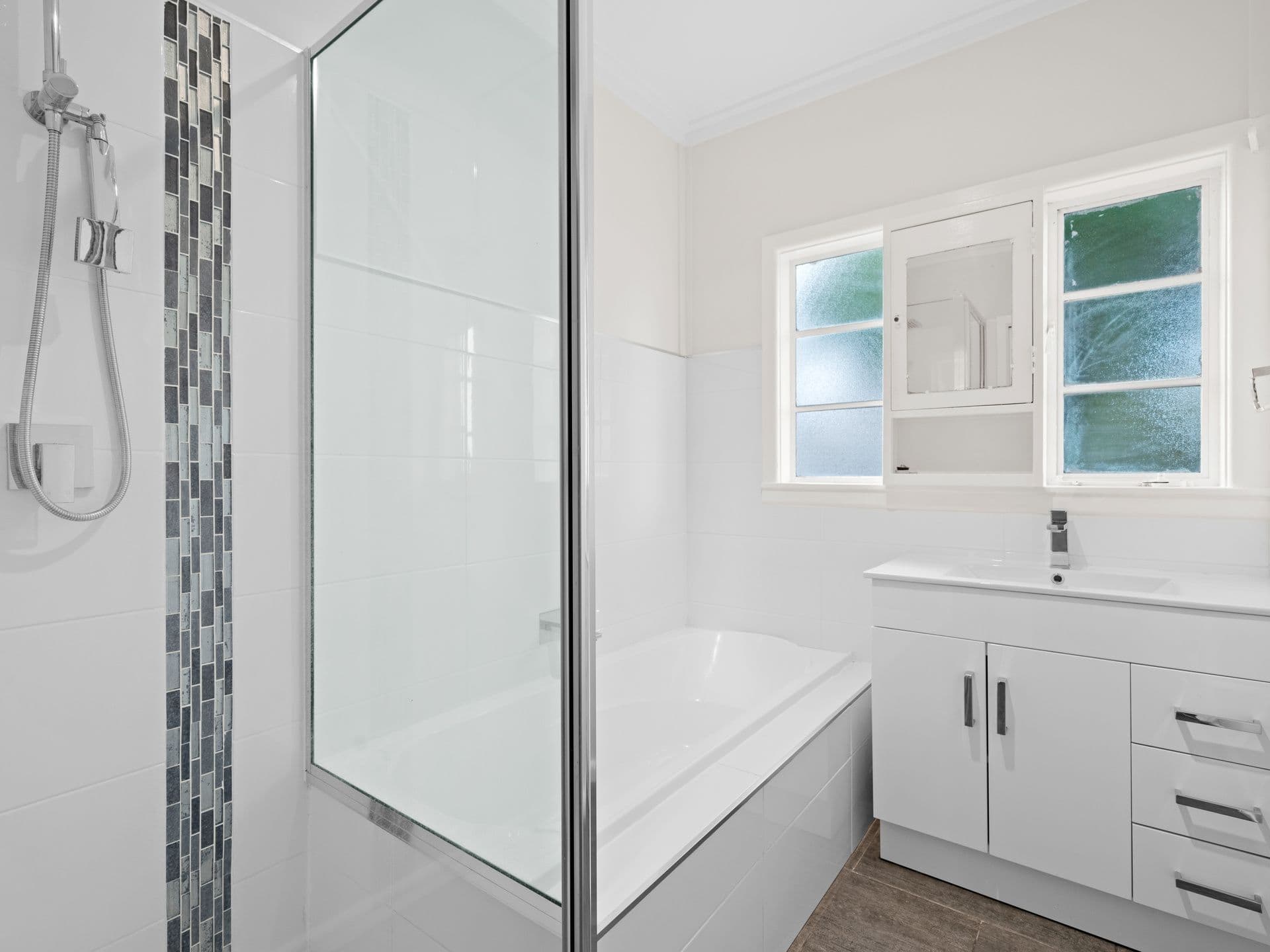 13 Afton Avenue, Benalla VIC 3672, Benalla - Thumbnail 8