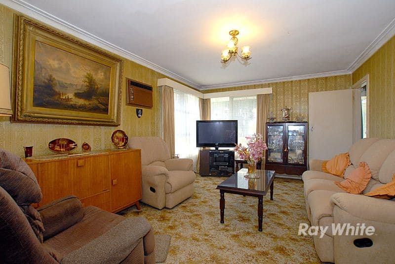 4 Deborah Court, NOBLE PARK VIC 3174, Noble Park - Thumbnail 5