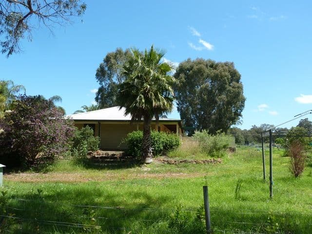 131 Carl Street, MUCHEA WA 6501, Muchea - Thumbnail 2