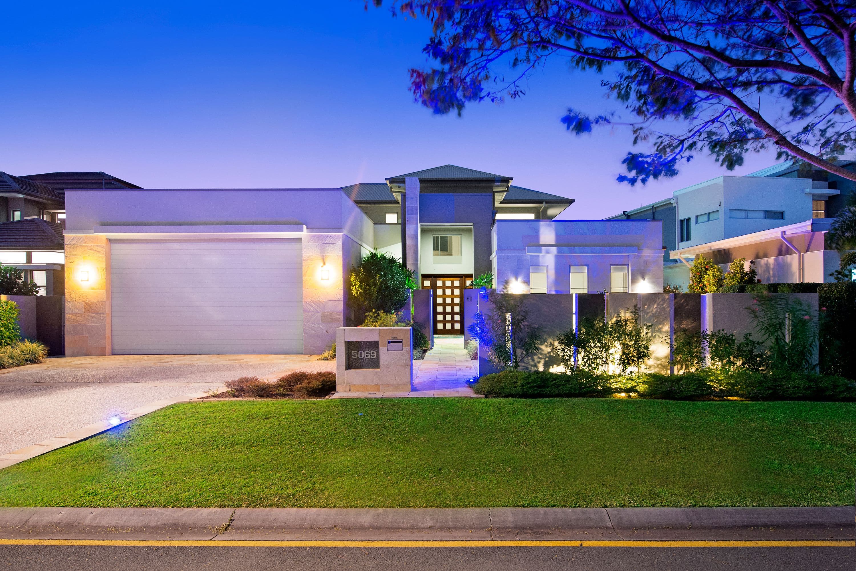 5069 Emerald Island Drive, Carrara QLD 4211, Carrara - Image 1