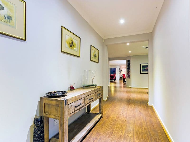 3 Omaroo Street, Truganina VIC 3029, Truganina - Thumbnail 2