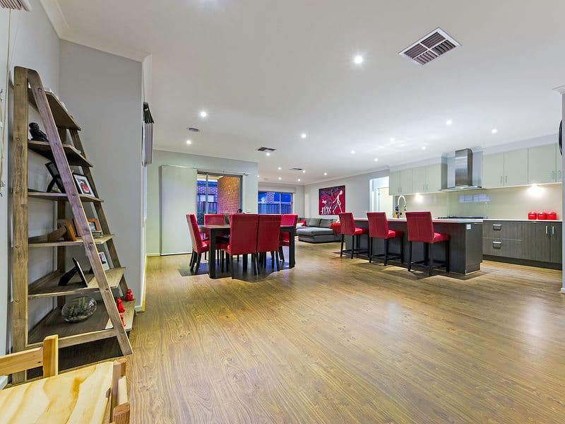 3 Omaroo Street, Truganina VIC 3029, Truganina - Thumbnail 5