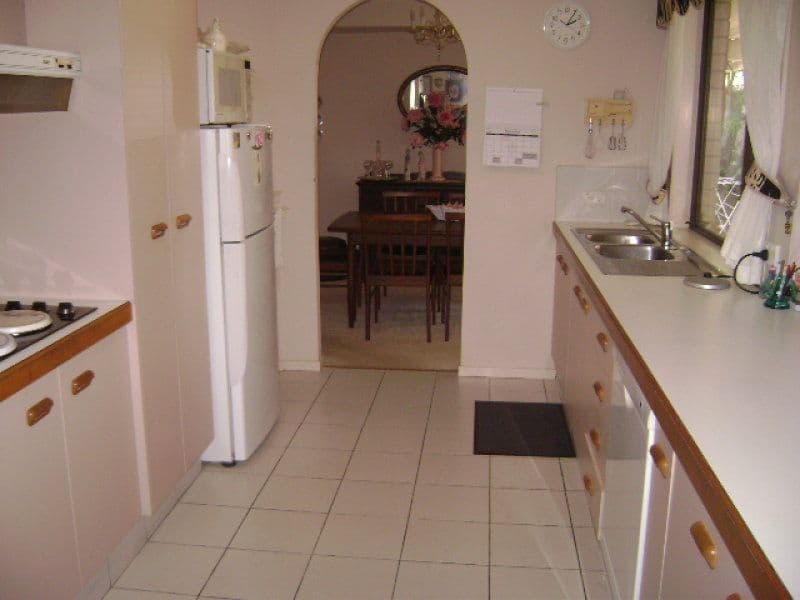 PALM BEACH QLD 4221, Palm Beach - Thumbnail 4