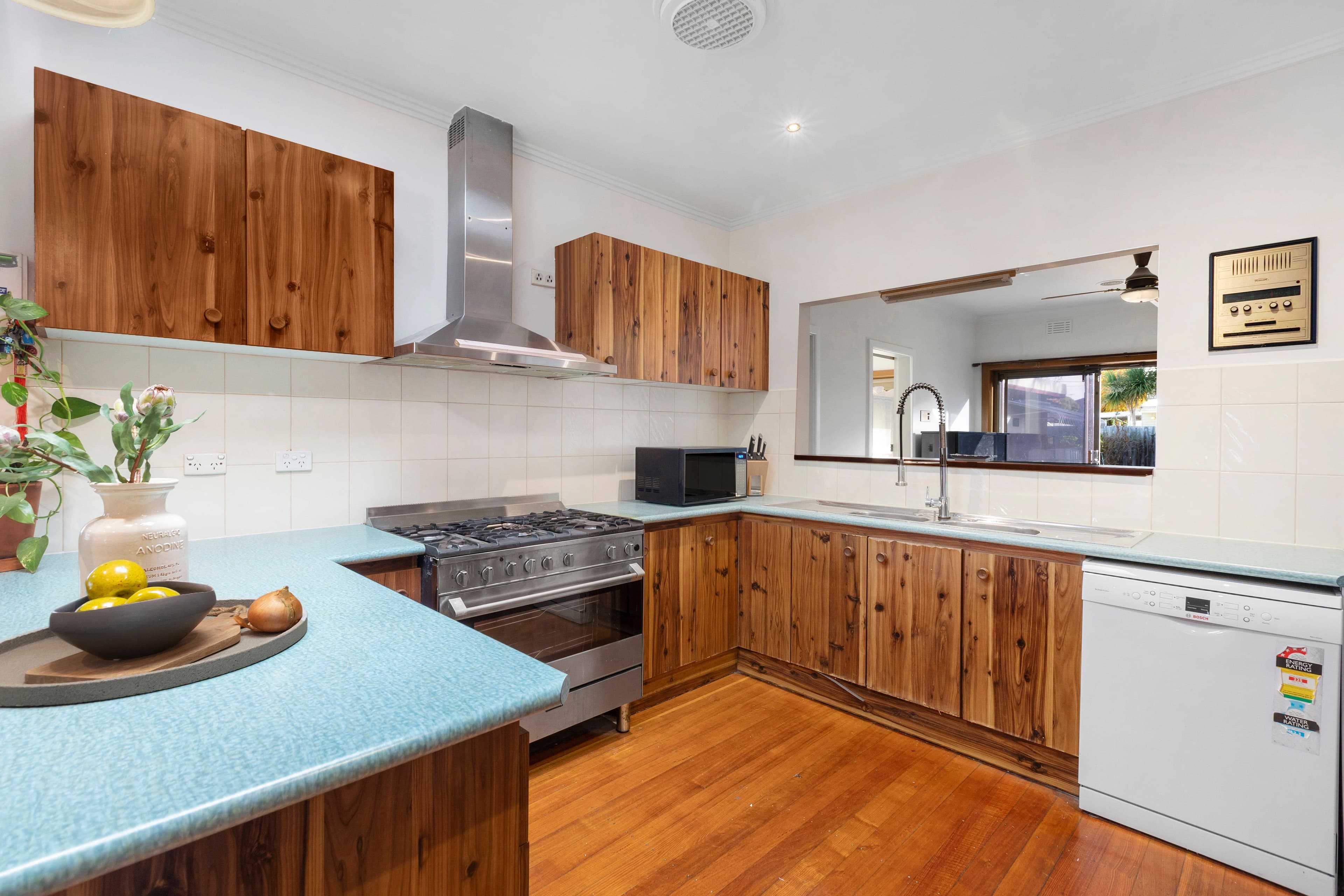 31 Joyce Avenue, Oakleigh South VIC 3167, Oakleigh South - Thumbnail 3