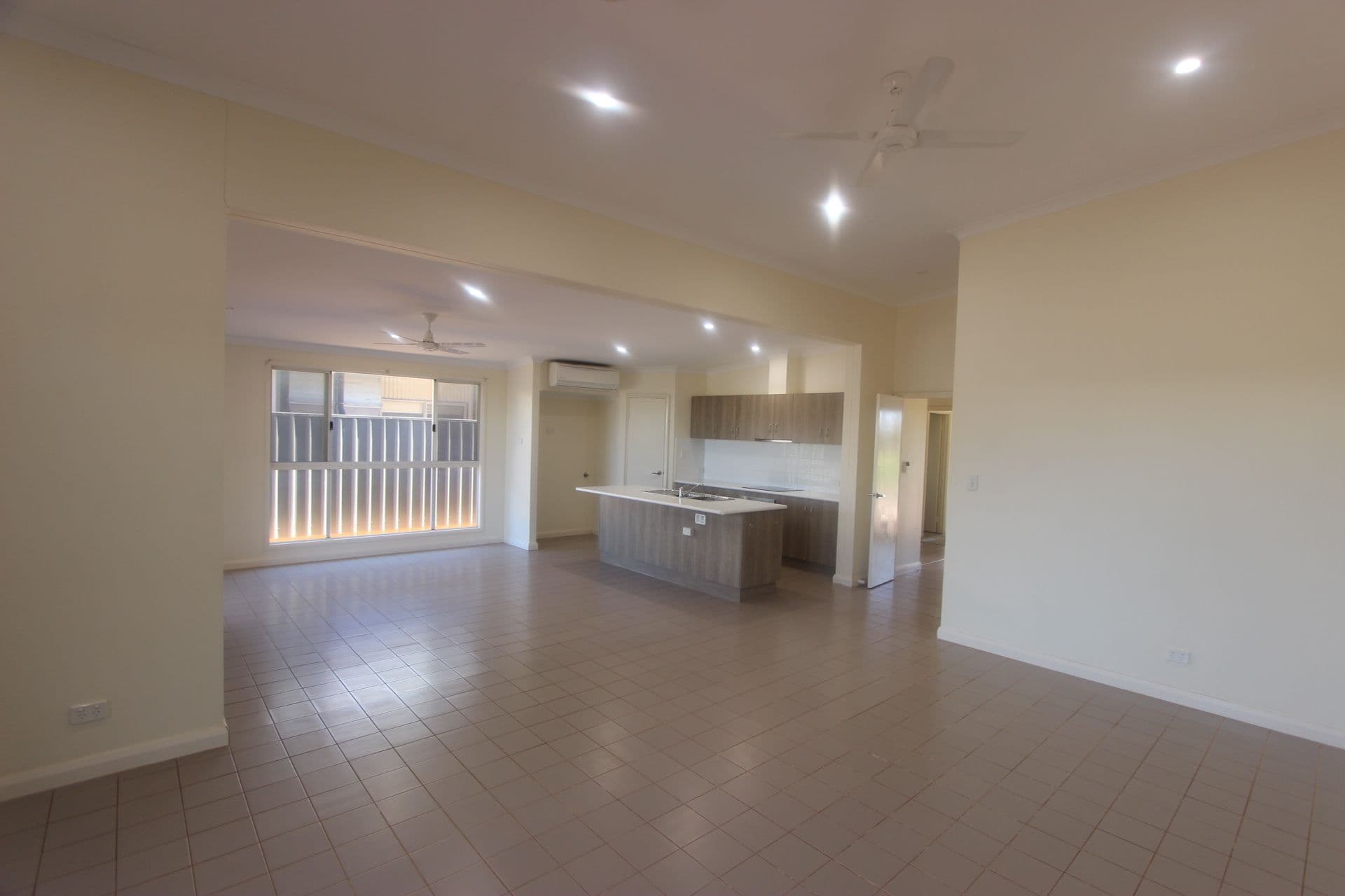 71 Goshawk Circle, Nickol WA 6714, Nickol - Thumbnail 2