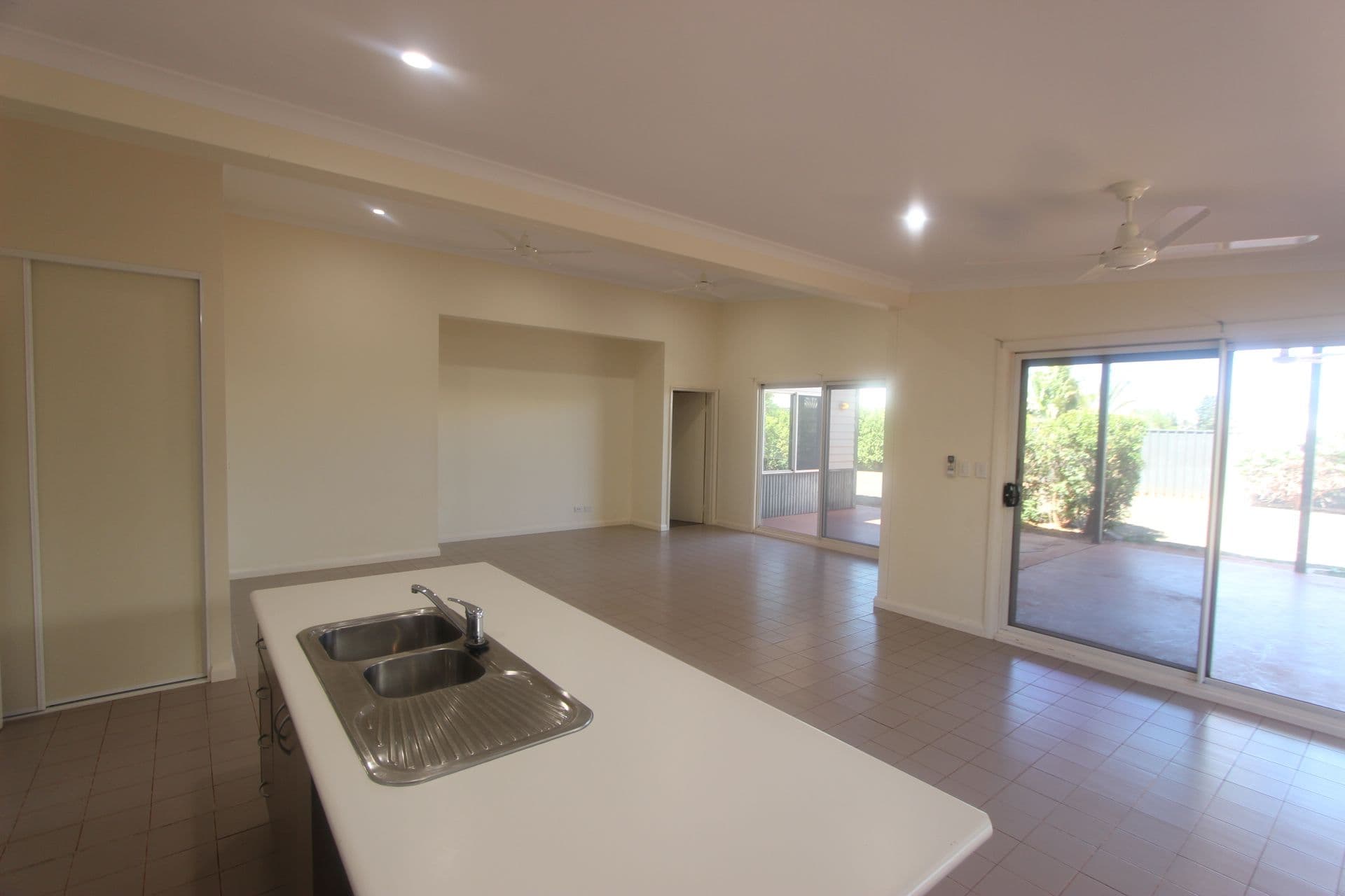71 Goshawk Circle, Nickol WA 6714, Nickol - Thumbnail 3
