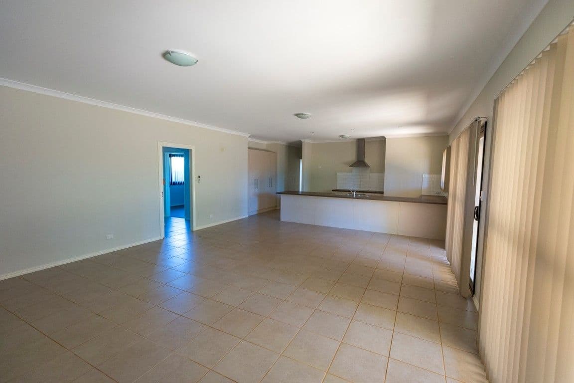 7 Beacon Close, South Hedland WA 6722, South Hedland - Thumbnail 5