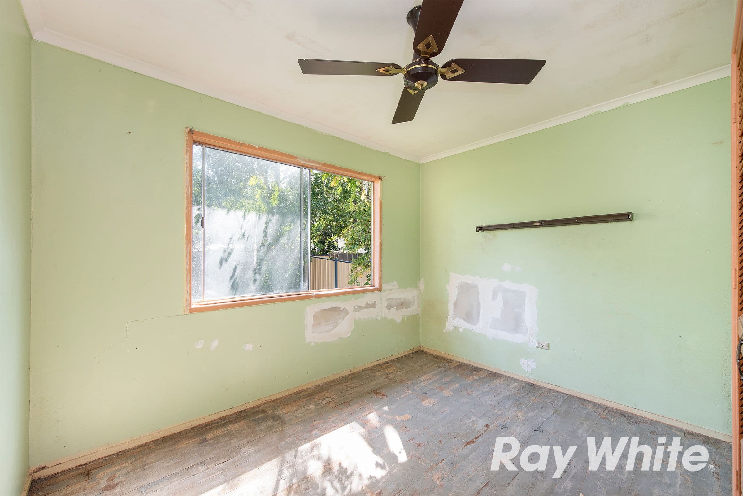 29 Alexander Street, Woodridge QLD 4114, Woodridge - Thumbnail 5